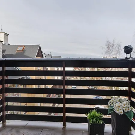 Plac Neptuna - Apartament Z Balkonem - Centrum By Renters